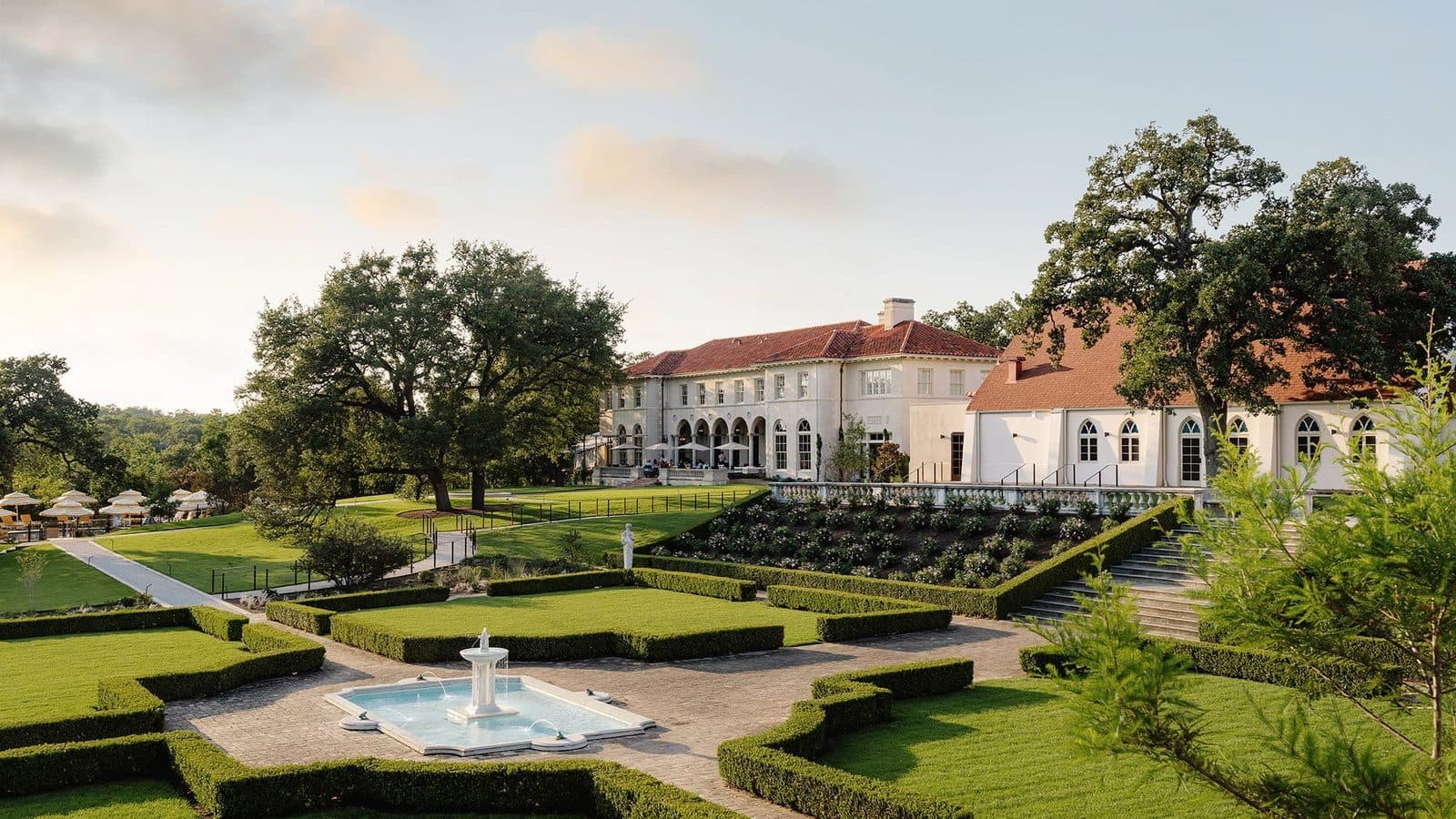 Commodore Perry Estate, Auberge Collection