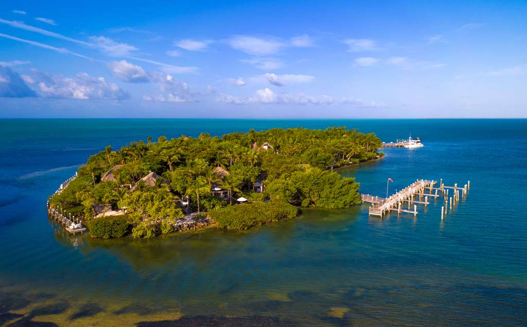 On-Site,Outdoor/Exterior,Grounds,Day,View from above