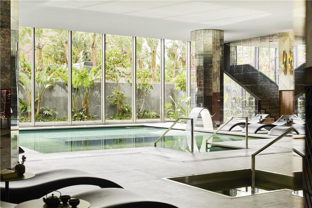 On-Site,Property Amenity,Spa