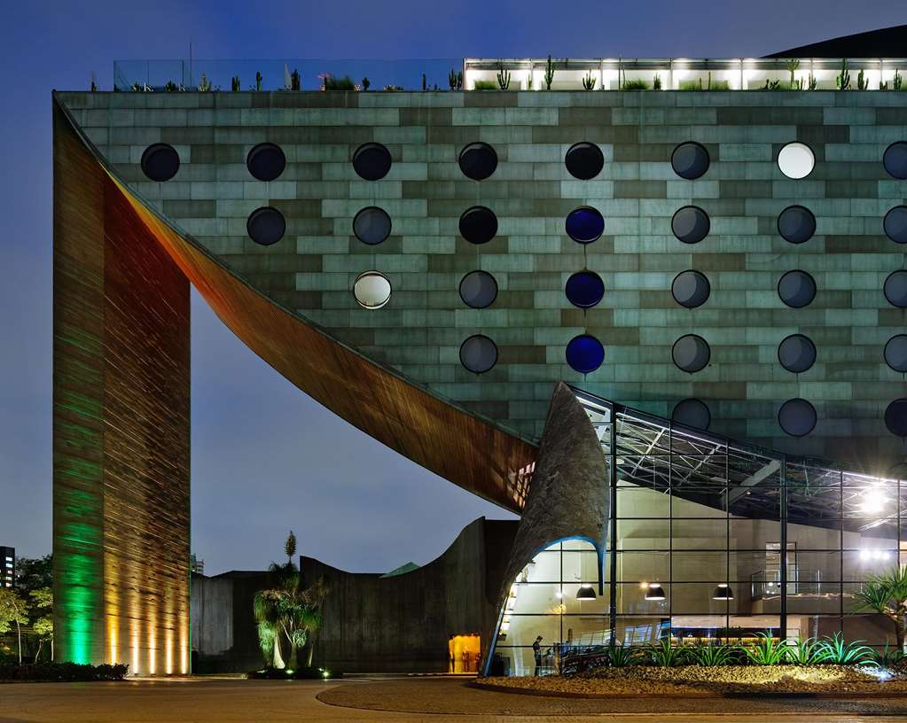 Exterior View of Building