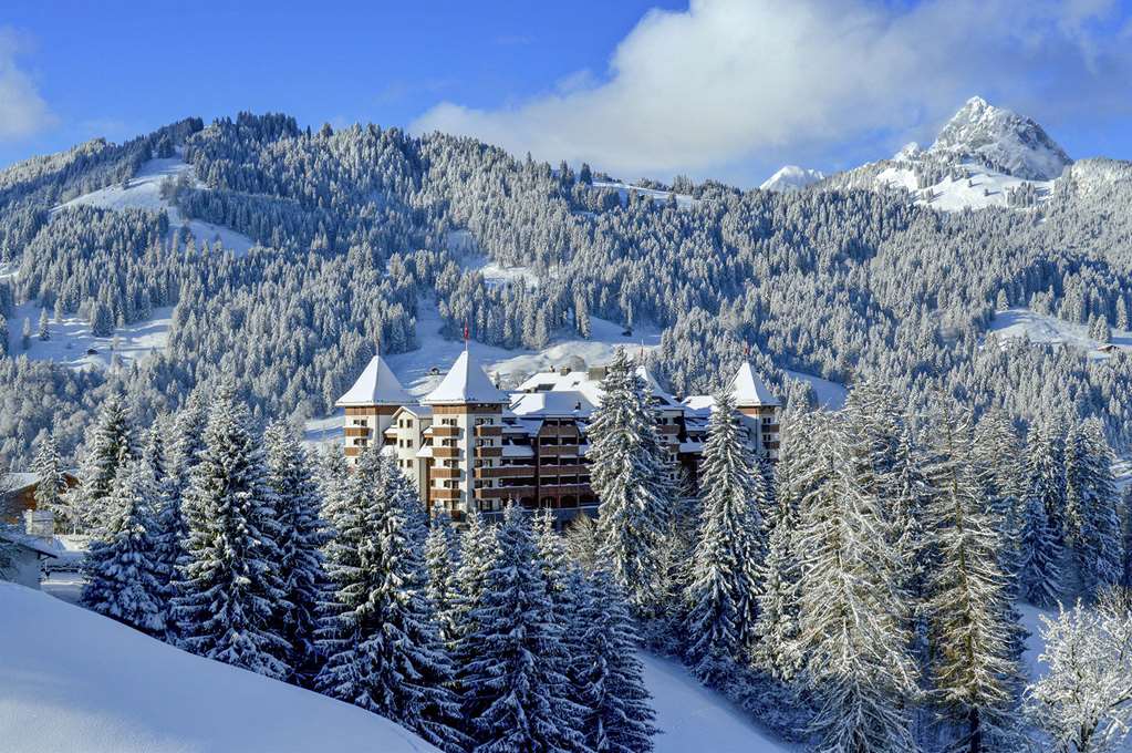 On-Site,Outdoor/Exterior,Winter,Exterior View of Building