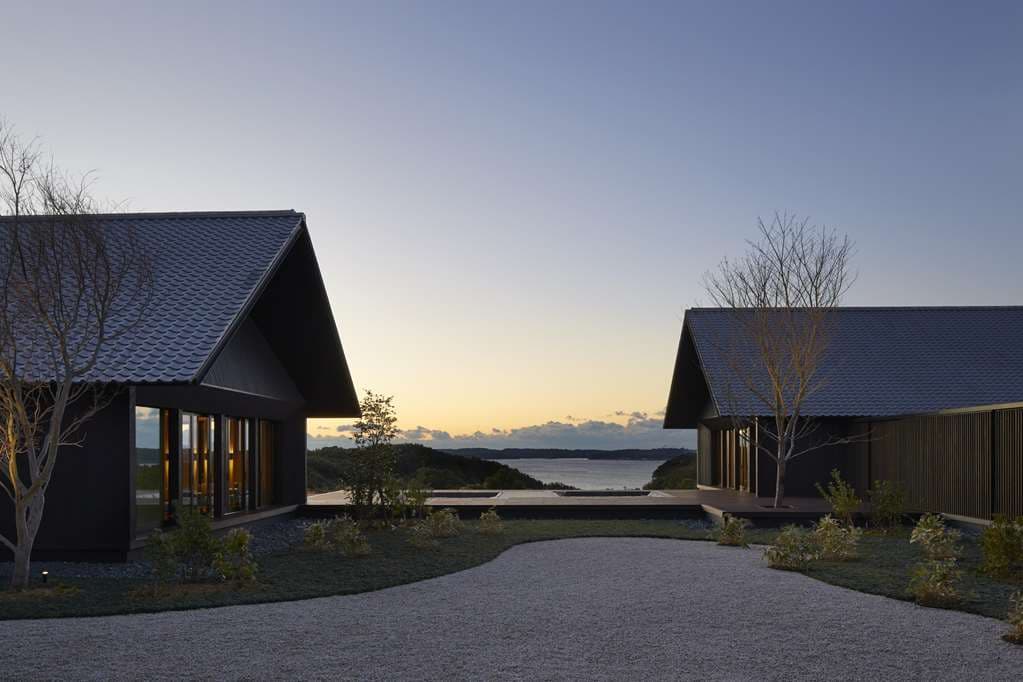 On-Site,Outdoor/Exterior,Exterior View of Building