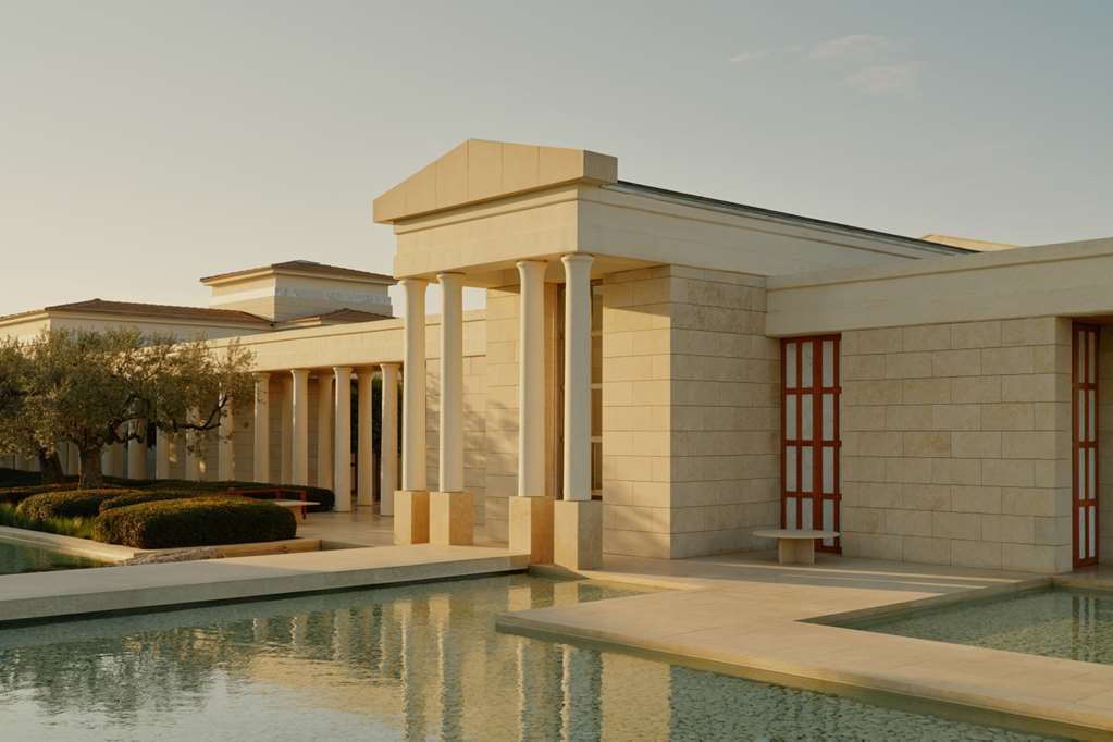 On-Site,Outdoor/Exterior,Exterior View of Building