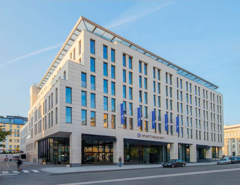 On-Site,Outdoor/Exterior,Exterior View of Building