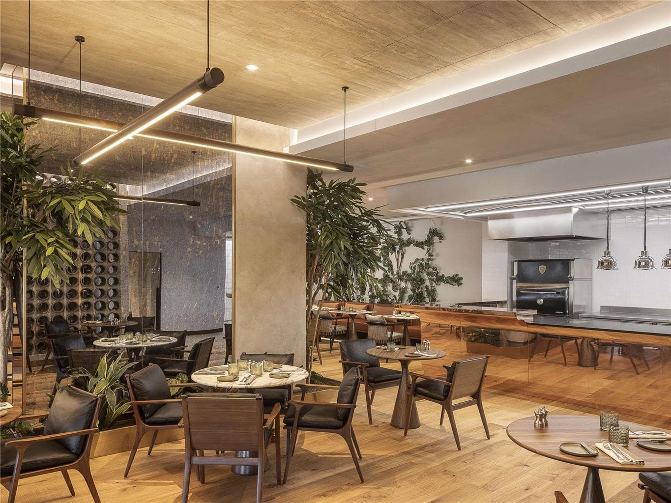 Dining,Dining Area,Restaurant,On-Site,Outdoor/Exterior,Exterior View of Building