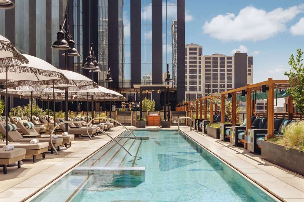 Pool,On-Site,Property Amenity,Recreation