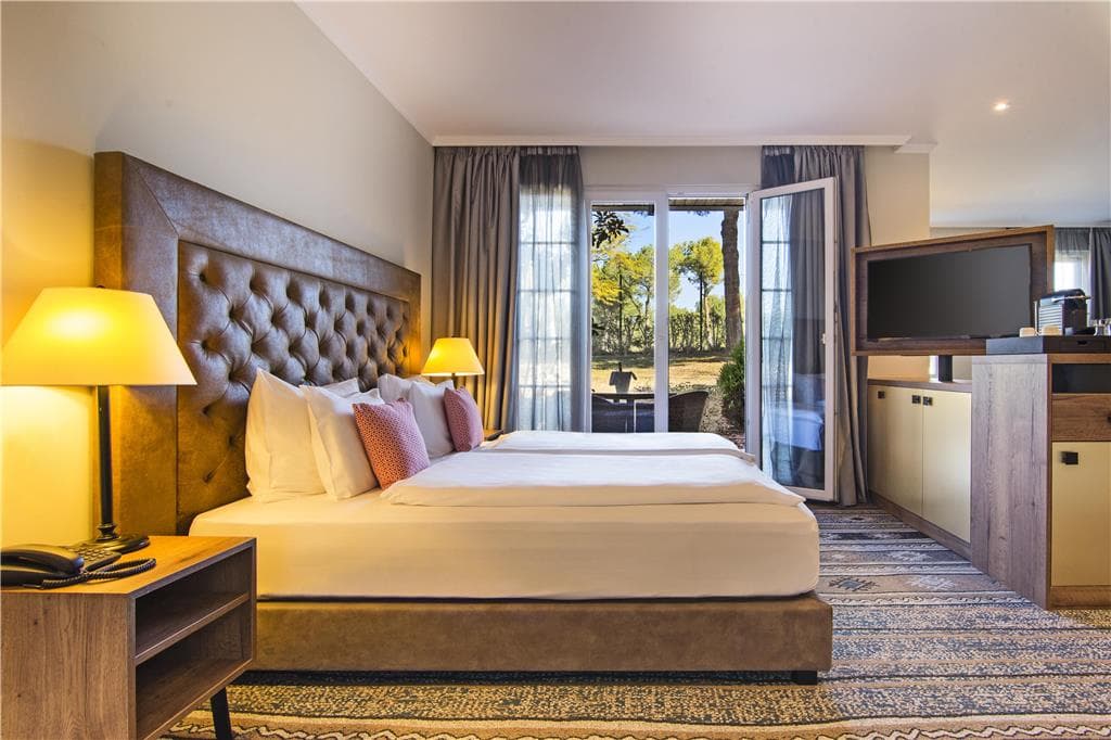 Guest Room,Suite,On-Site