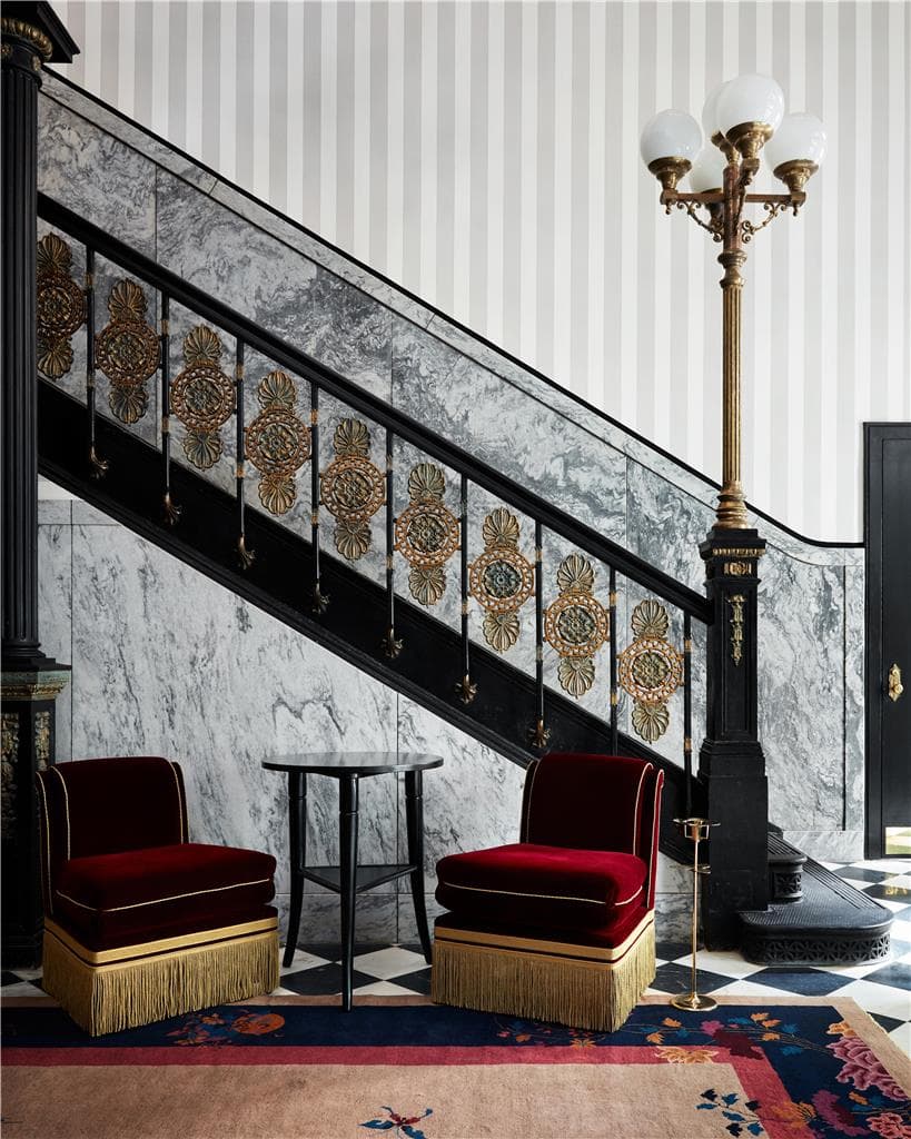 On-Site,Lobby