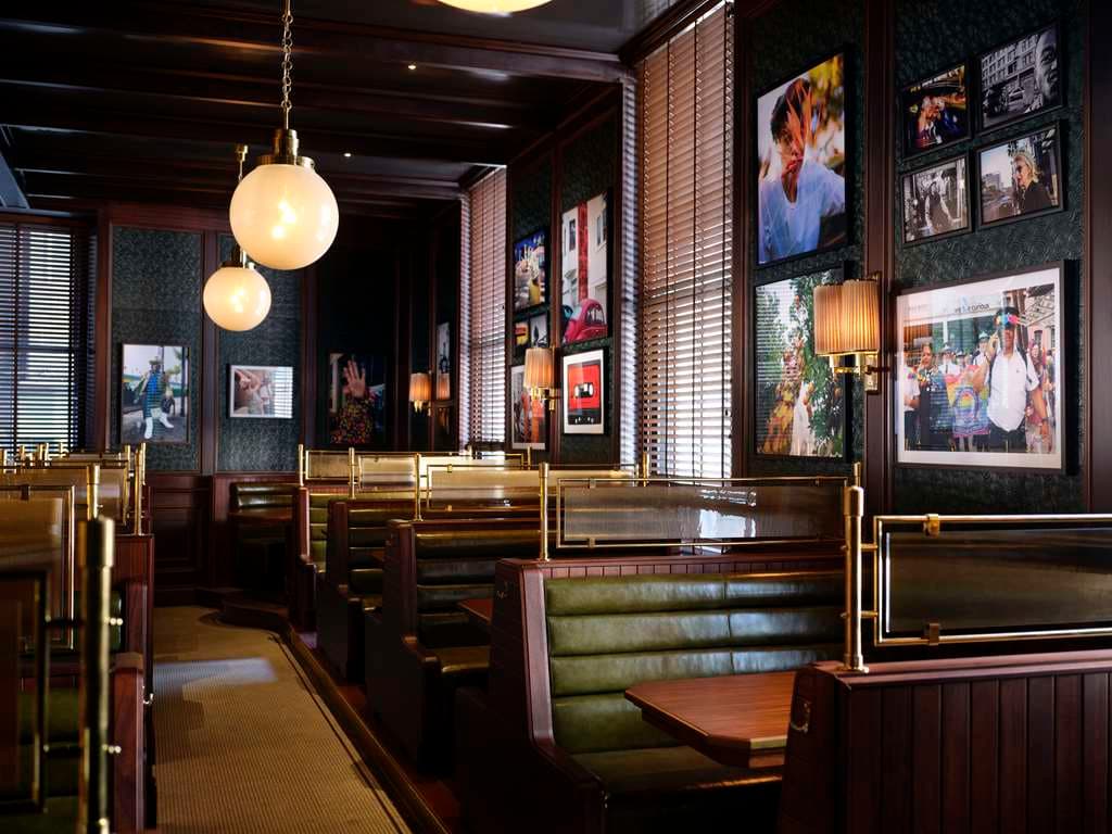 Dining,Dining Area,Restaurant,On-Site