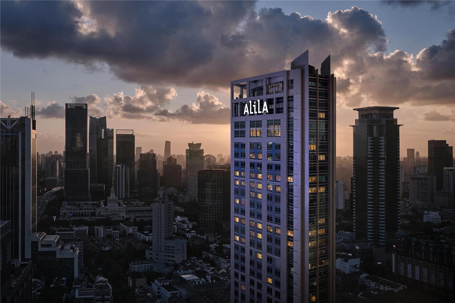 On-Site,Outdoor/Exterior,Exterior View of Building