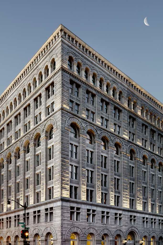 Architecture,On-Site,Outdoor/Exterior,City,Office,Exterior View of Building