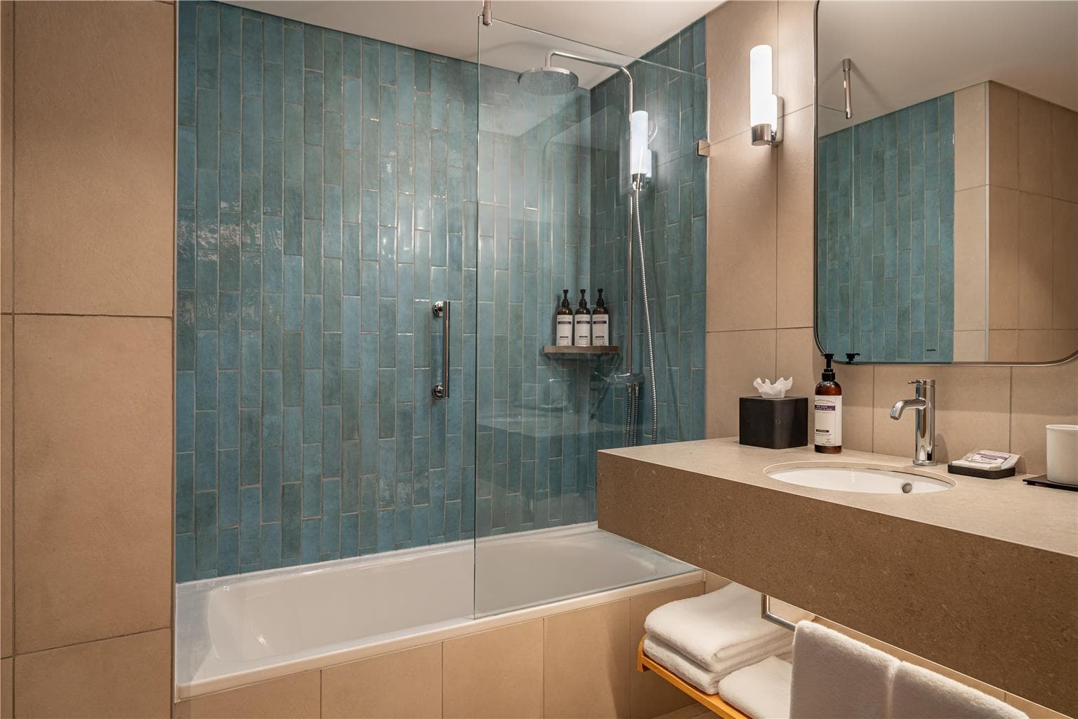 Guest Room,Bathroom,On-Site