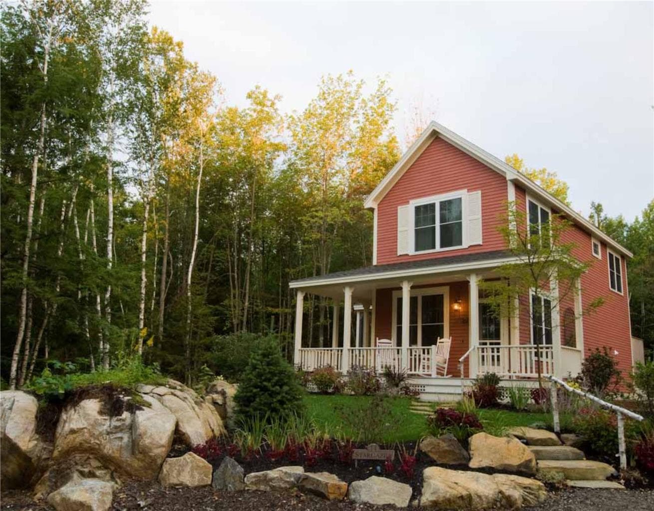 Architecture,On-Site,Outdoor/Exterior,Exterior View of Building