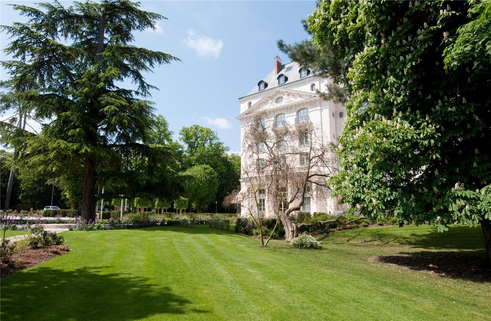 Outdoor/Exterior