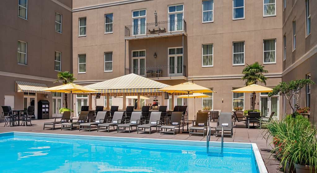 Pool,On-Site,Property Amenity,Recreation