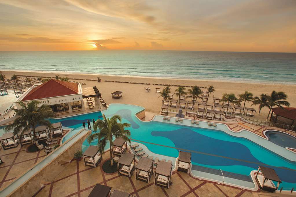 Pool,On-Site,Property Amenity,Recreation