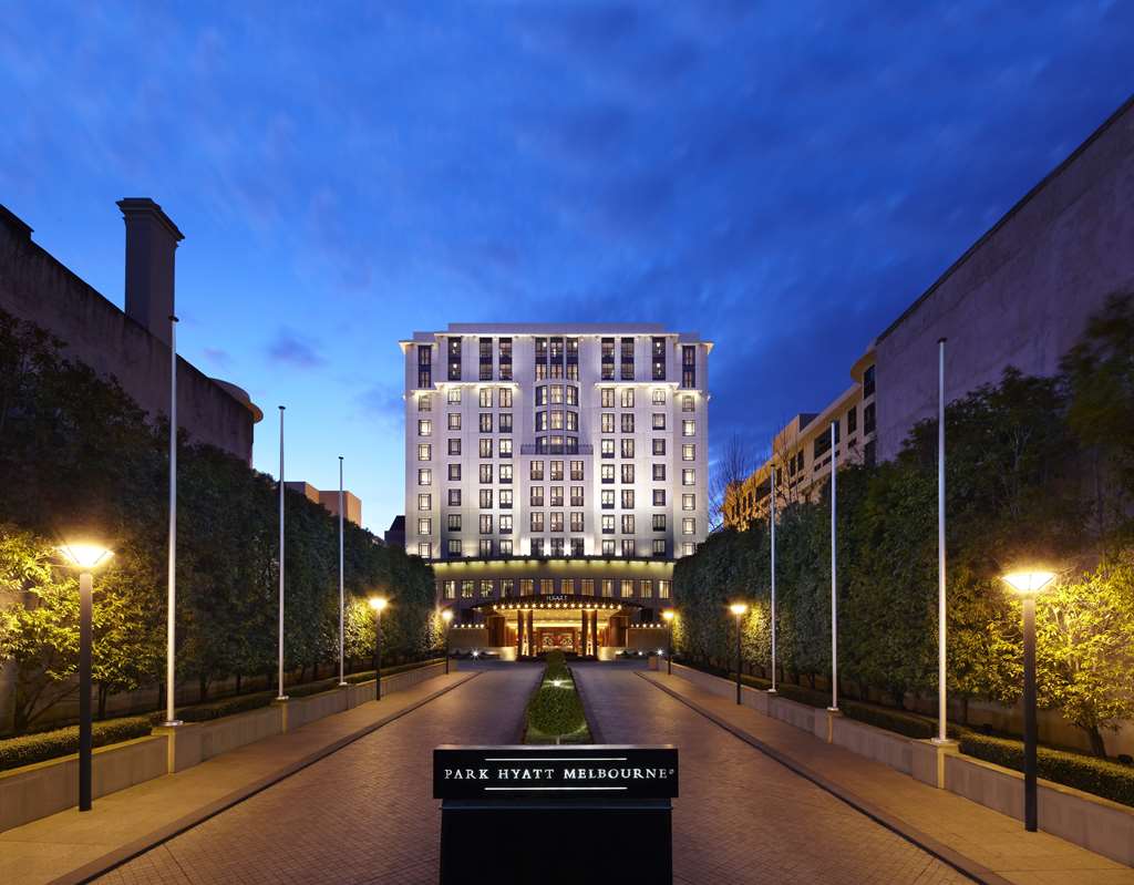 On-Site,Outdoor/Exterior,Exterior View of Building