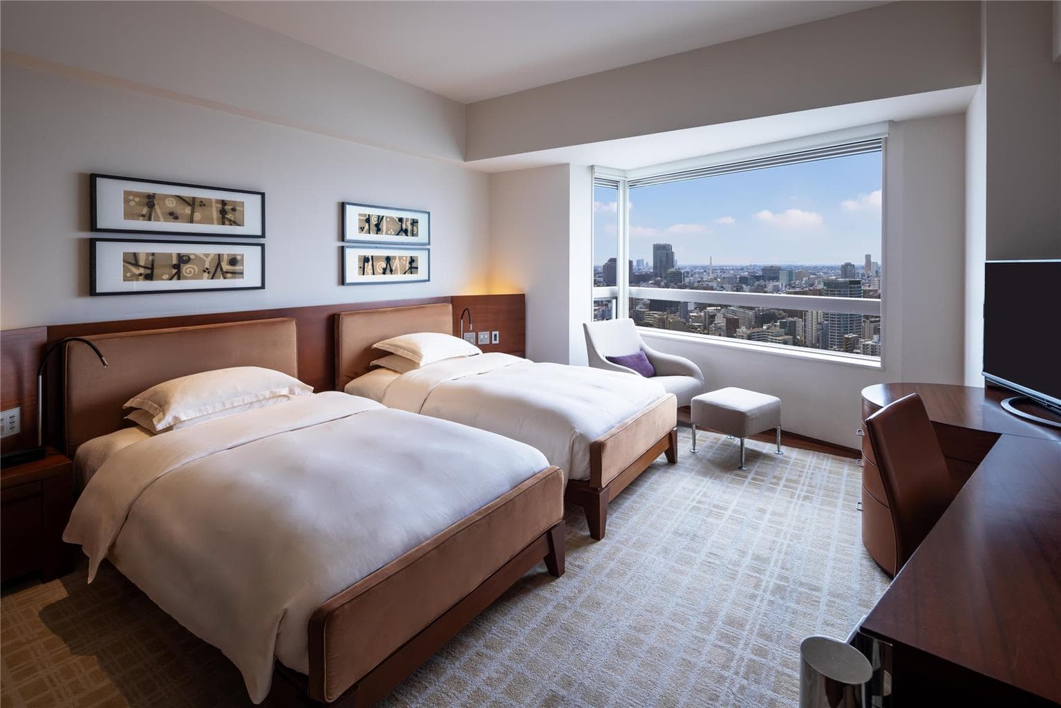 Guest Room,On-Site