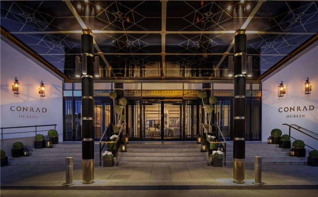 On-Site,Outdoor/Exterior,Exterior View of Building
