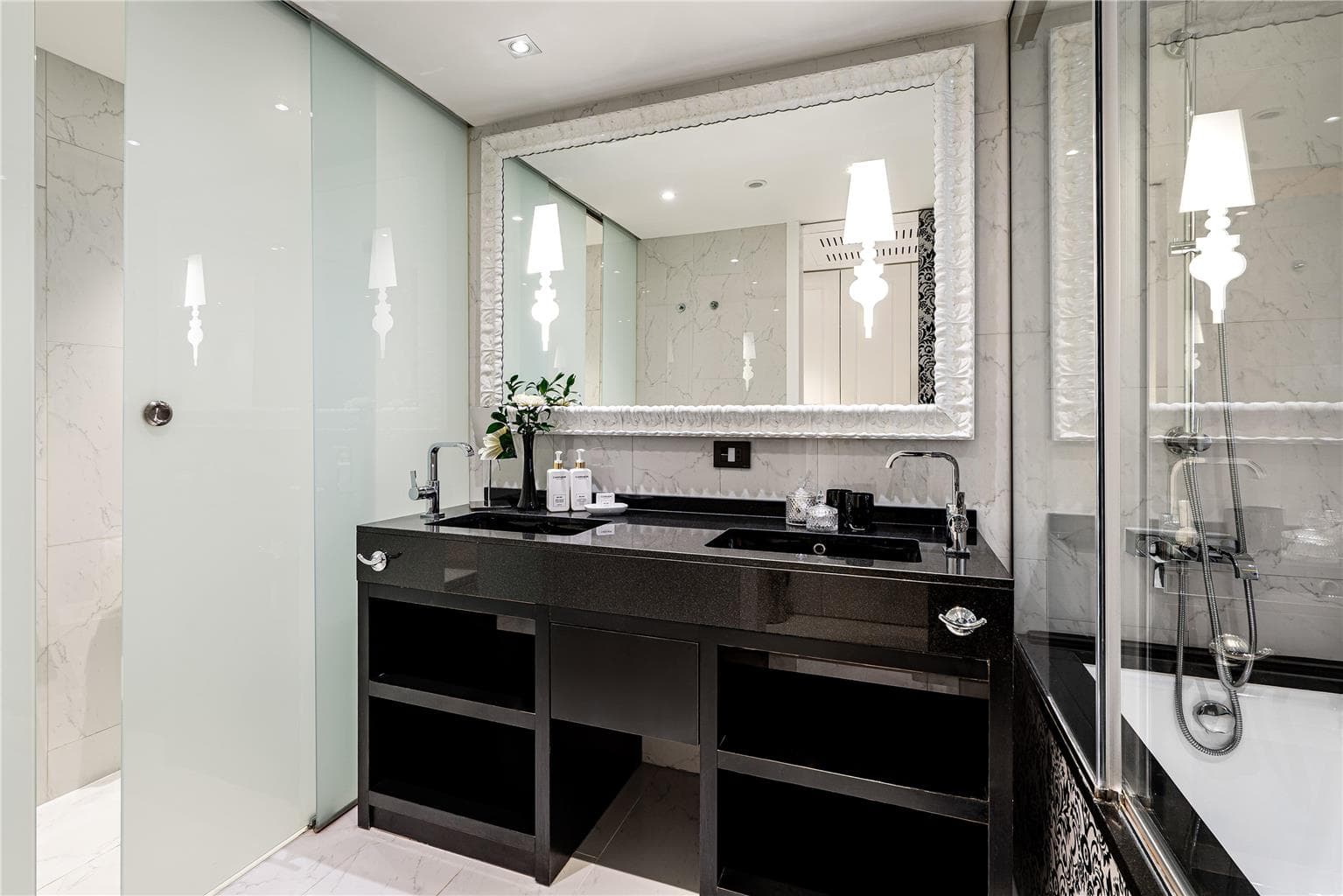 Guest Room,On-Site
