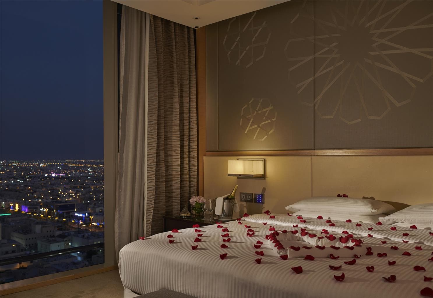 Guest Room,Suite,On-Site