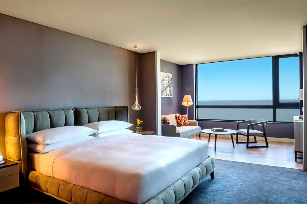 Guest Room,On-Site