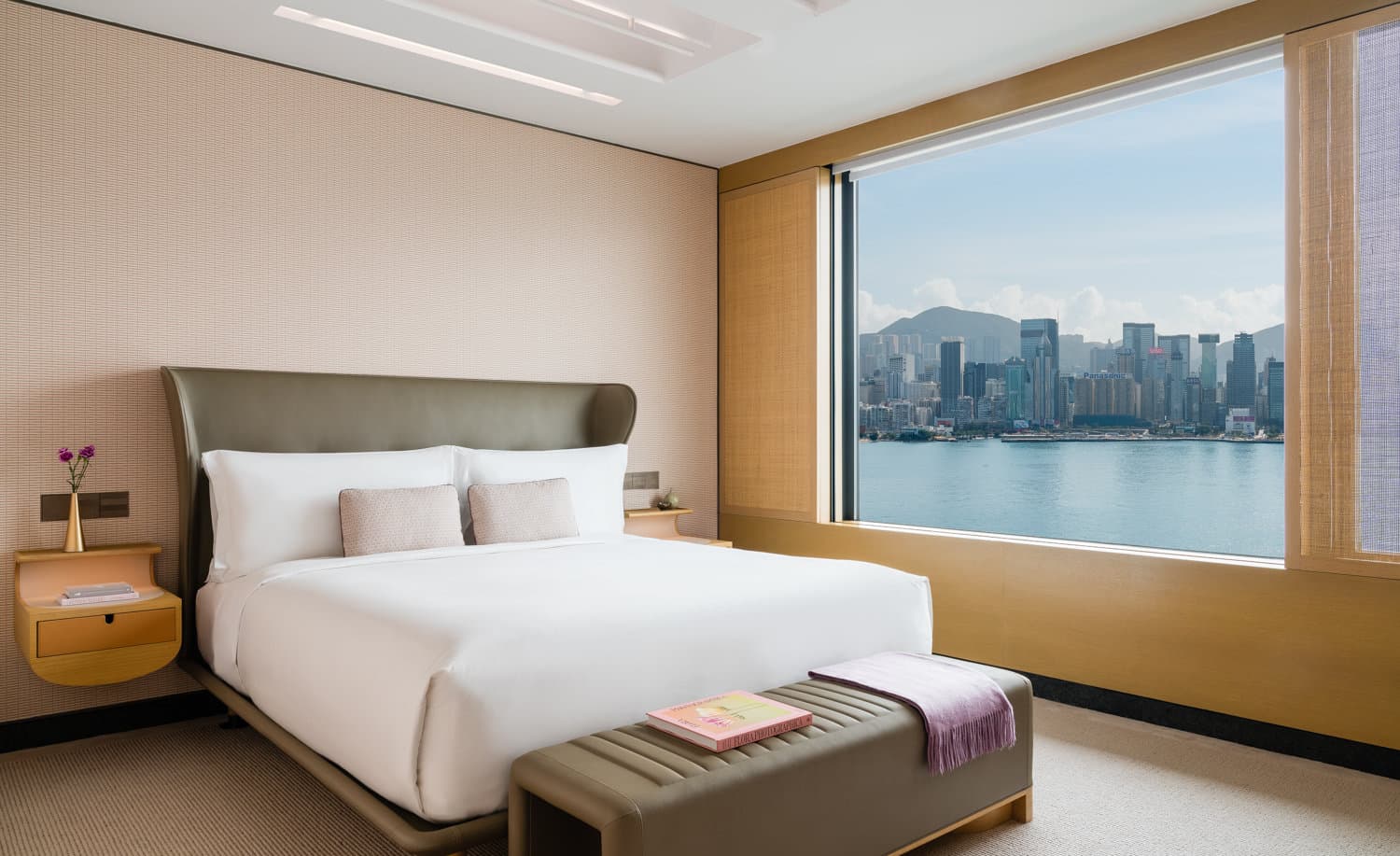 Studio Suite - Harbourview with Terrace (Bedroom)