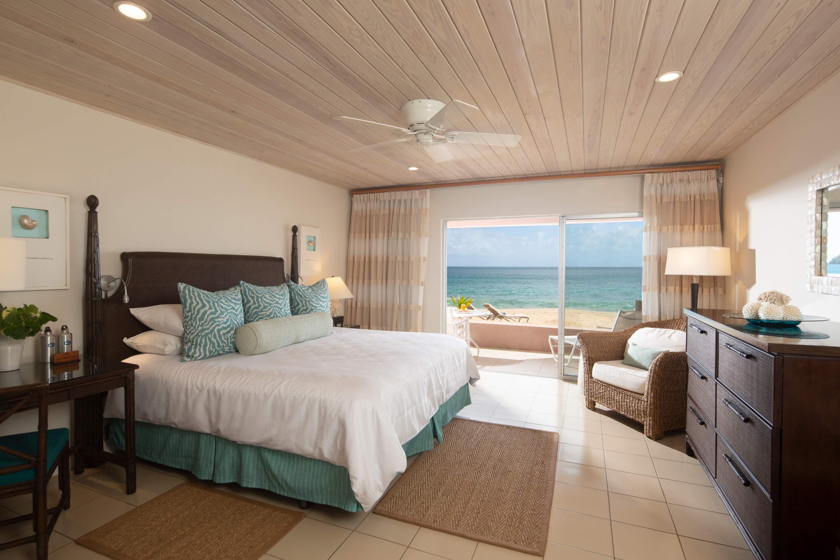 Beachfront Suite