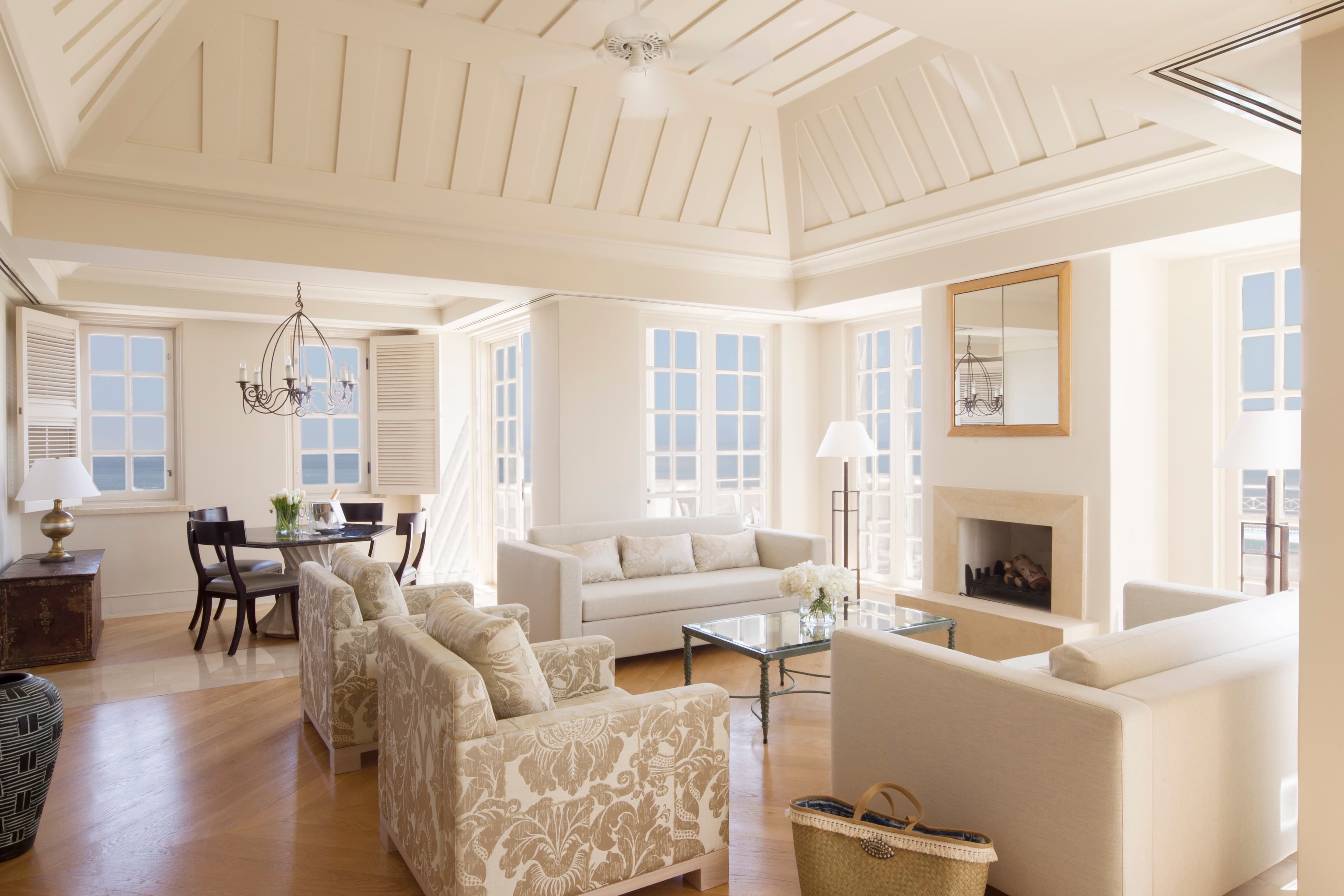 Adonis Aphrodite Suite