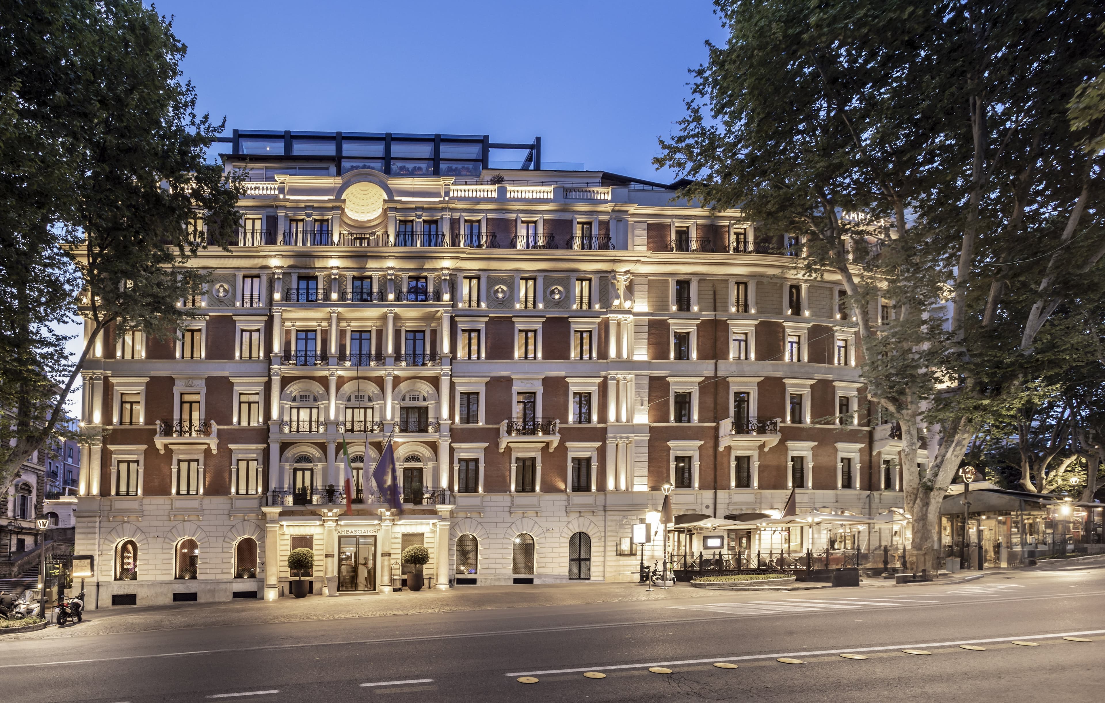 Welcome to our landmark luxury hotel on Rome's Via Veneto