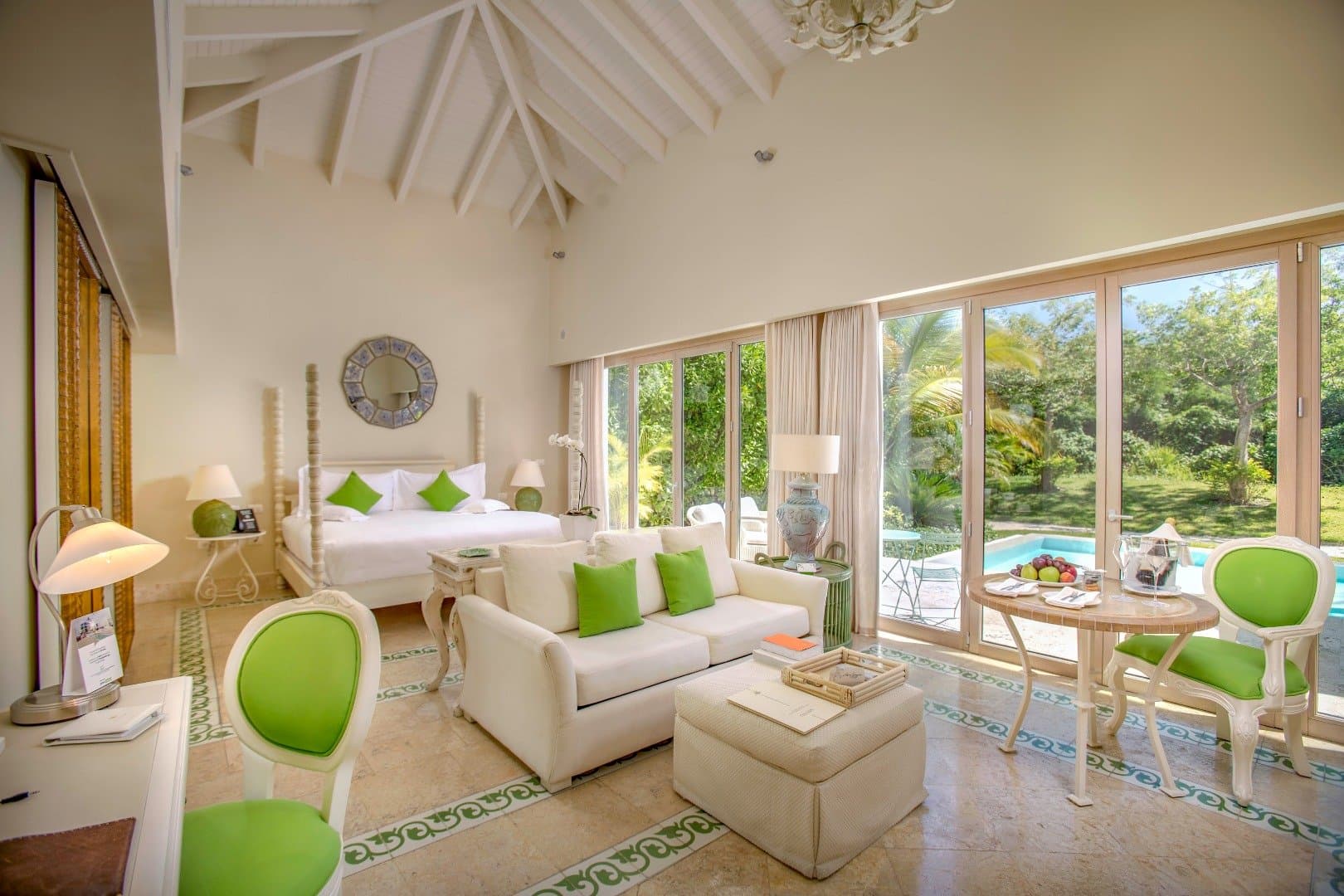 Luxury Pool Junior Suite