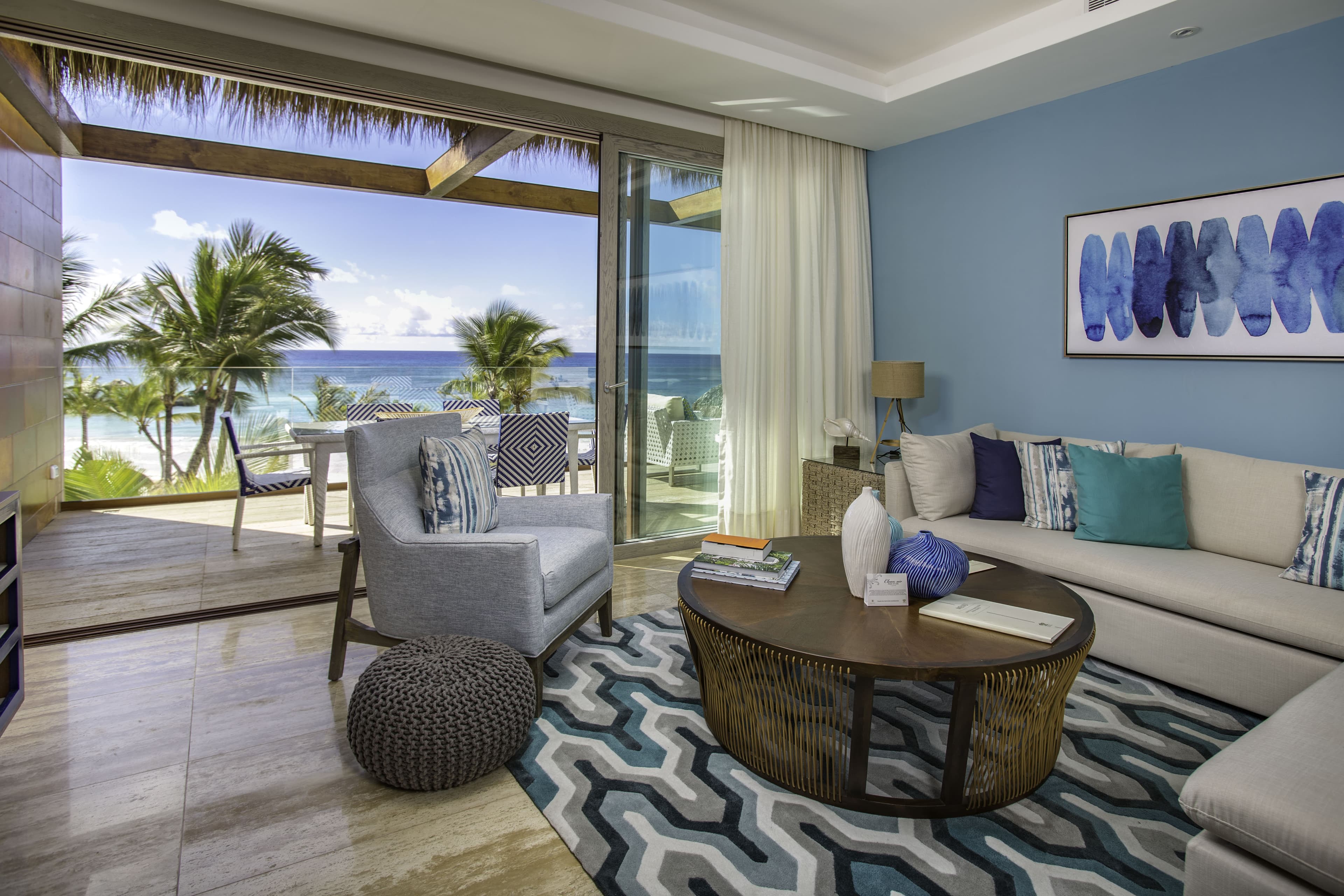 Suites Beachfront