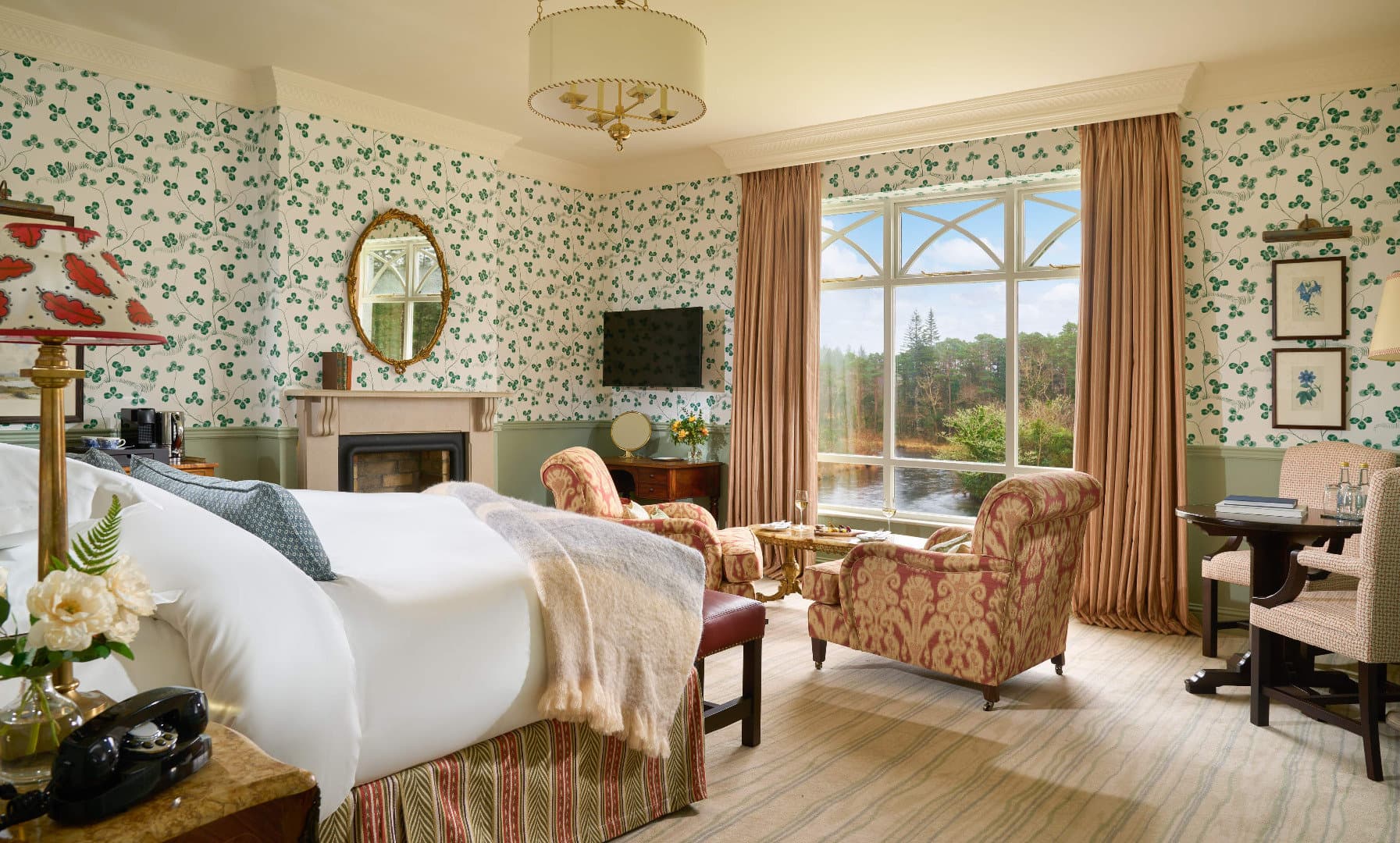 Luxury Room