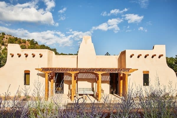 Bishop's Lodge, Auberge Collection